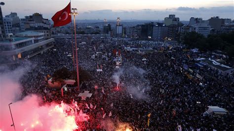  Der Gezi-Park Protest: Türkische Jugendproteste gegen Urbanisierung und autoritäre Tendenzen